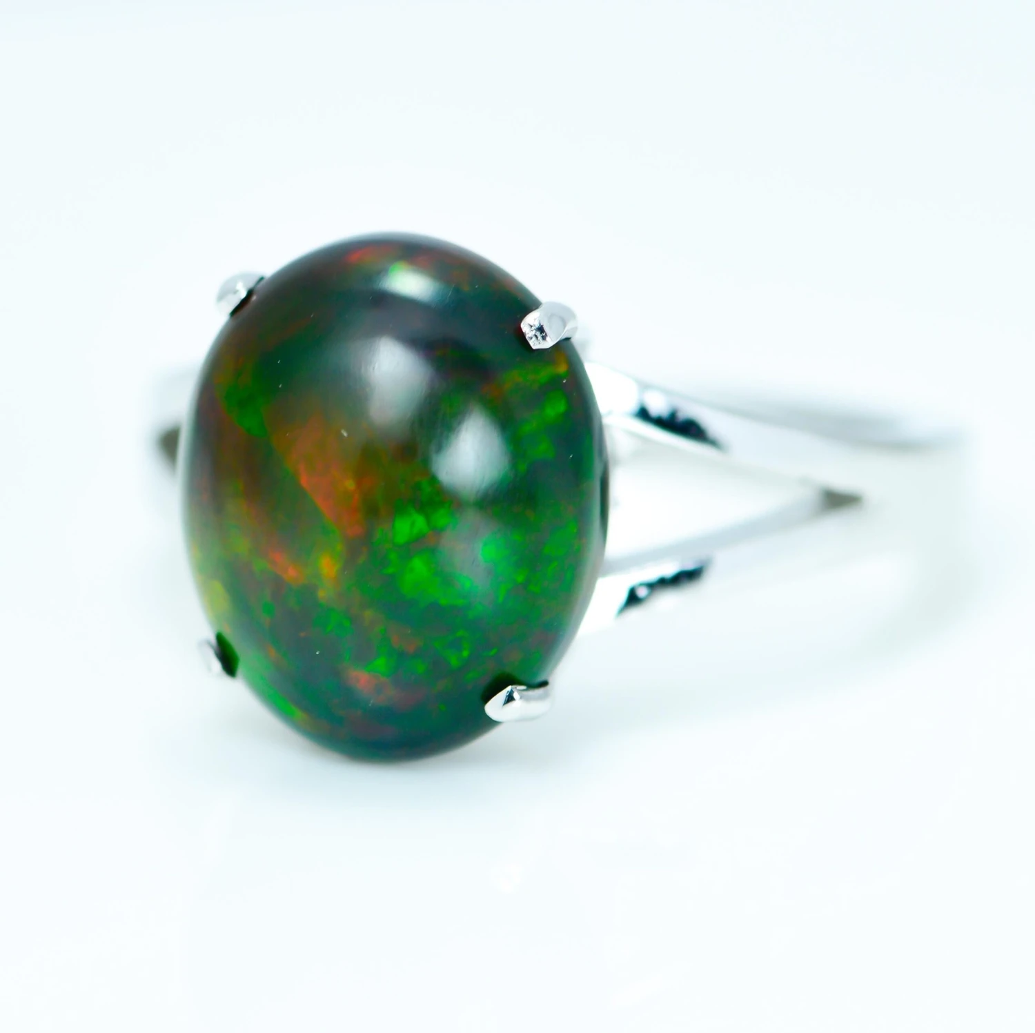 Natural 4.80 Carat Black Opal Ring 5 Natural 4.80 Carat Black Opal Ring – Image 3