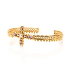 Unknown Jade Jagger Amethyst Madonna 18 Karat Yellow Gold Cross Bracelet -Mode Bijouterie Magasin DSC01219 master