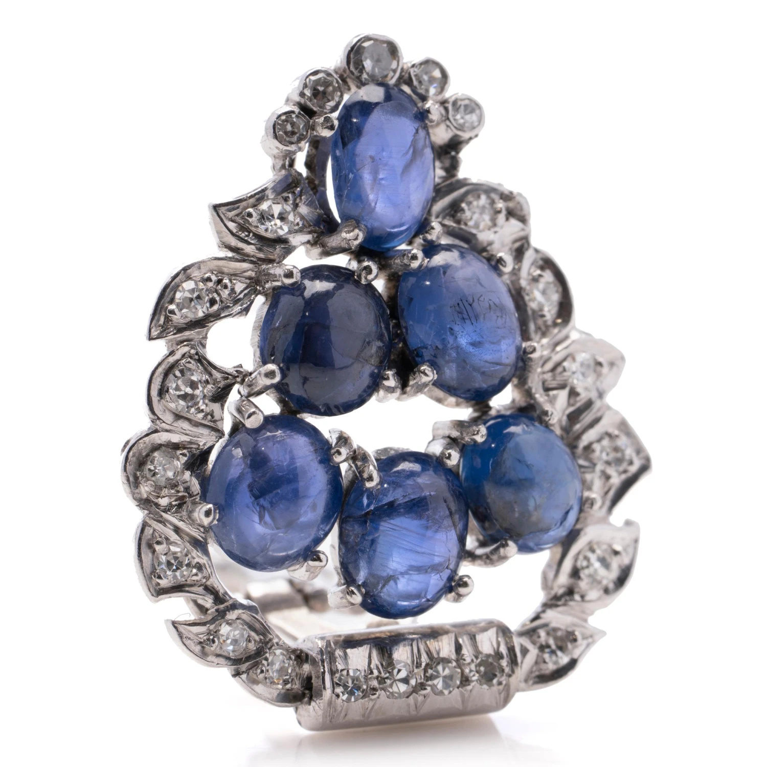 Unknown 18k Gold Leaf-Shaped Earrings With Natural Cabochon Sapphires And Diamonds 6 Unknown 18k Gold Leaf-Shaped Earrings With Natural Cabochon Sapphires And Diamonds – Image 4