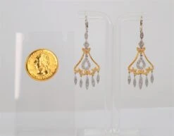Unknown 14 Karat White & Yellow Gold Diamond Chandelier Earrings -Mode Bijouterie Magasin DSC 0047 master 1