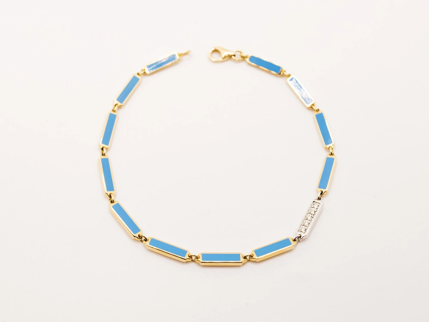 Unknown 18 Kt Yellow Gold Enamel And Diamond Bracelet 5 Unknown 18 Kt Yellow Gold Enamel And Diamond Bracelet – Image 3