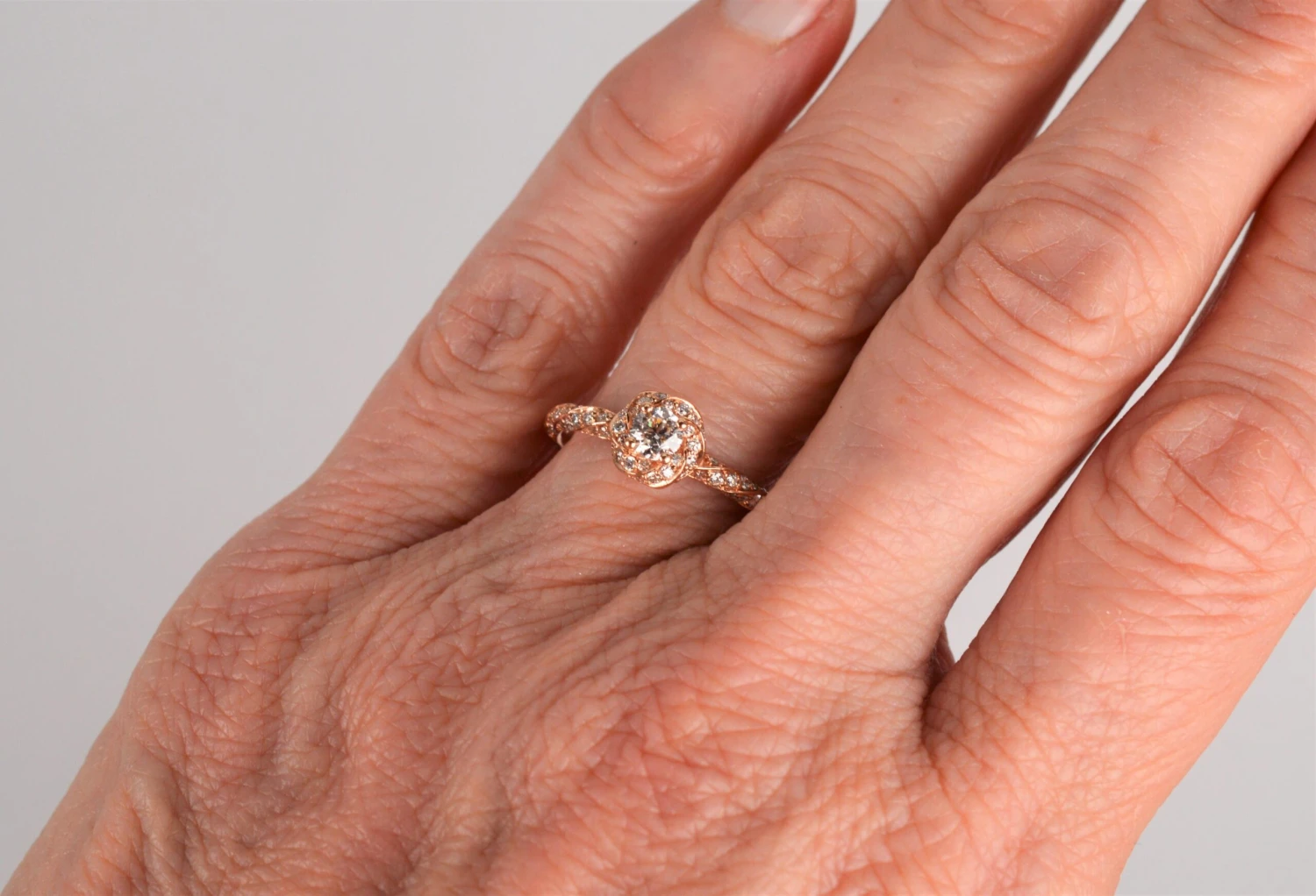 Unknown Brilliant Earth Diamond 14 Karat Rose Gold Engagement Ring W GIA Cert Box Papers 10 Unknown Brilliant Earth Diamond 14 Karat Rose Gold Engagement Ring W GIA Cert Box Papers – Image 8