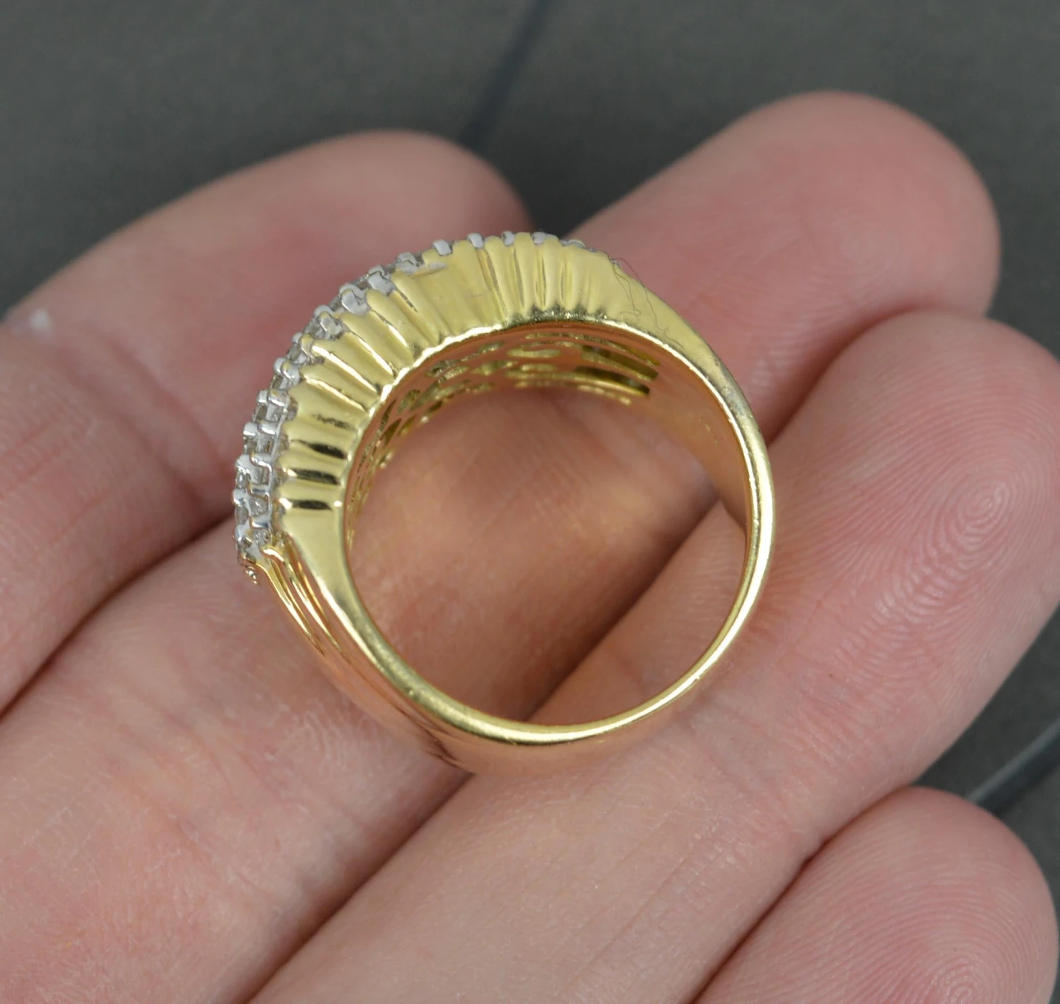 Unknown Heavy Bling 3.00 Carat Diamond And 18 Carat Yellow Gold Cluster Ring 5 Unknown Heavy Bling 3.00 Carat Diamond And 18 Carat Yellow Gold Cluster Ring – Image 3