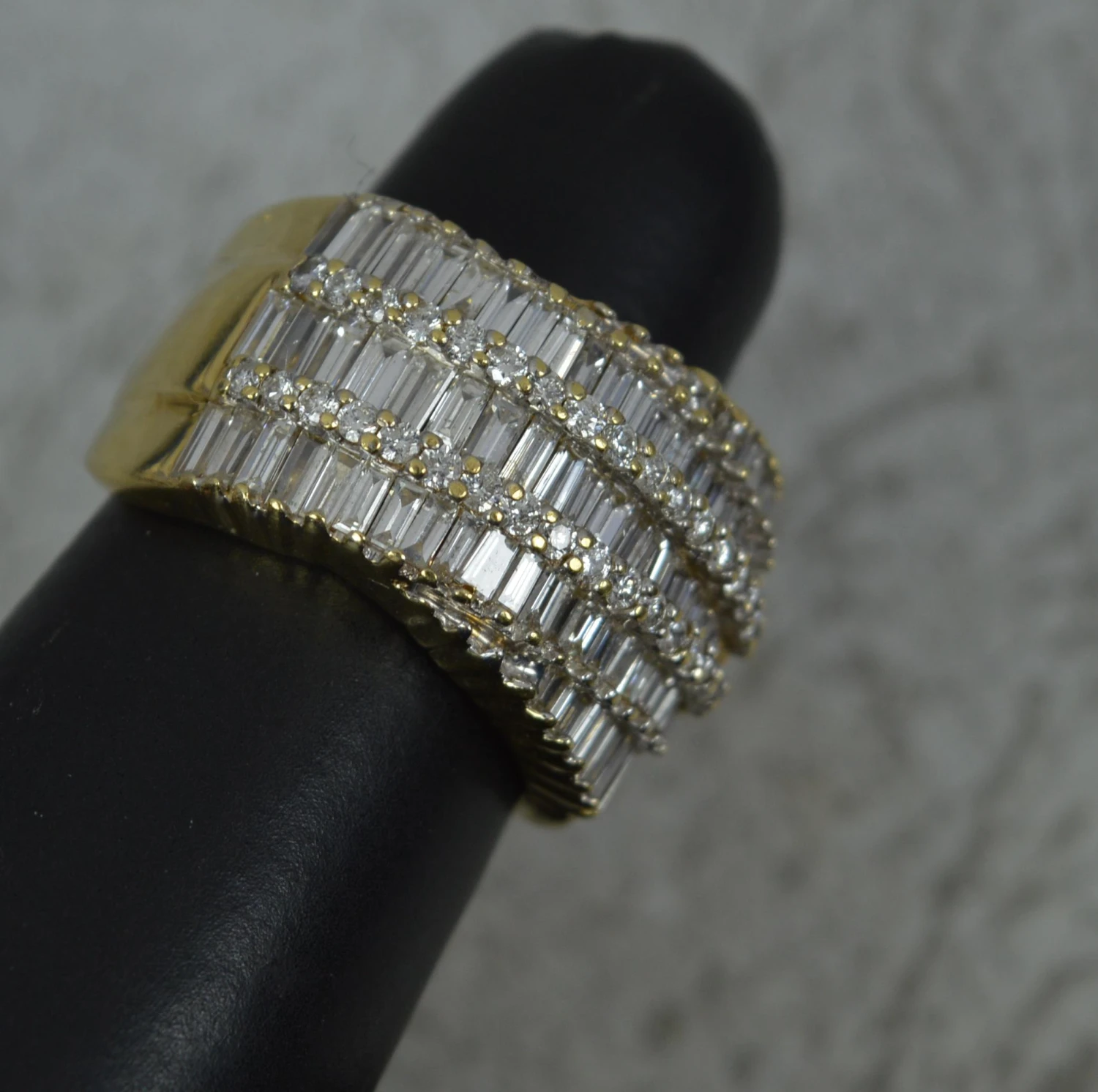 Unknown Heavy Bling 3.00 Carat Diamond And 18 Carat Yellow Gold Cluster Ring 12 Unknown Heavy Bling 3.00 Carat Diamond And 18 Carat Yellow Gold Cluster Ring – Image 10