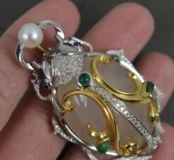 Unknown Incredible 18ct Gold Agate Sapphire Emerald Pearl Diamond Beetle Brooch 44.7g -Mode Bijouterie Magasin DSC 0907 master