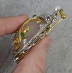 Unknown Incredible 18ct Gold Agate Sapphire Emerald Pearl Diamond Beetle Brooch 44.7g -Mode Bijouterie Magasin DSC 0911 master