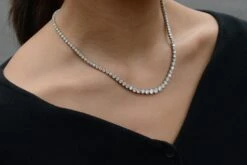 Unknown Platinum 14.21 Carat Diamond Riviera Necklace 8 Unknown Platinum 14.21 Carat Diamond Riviera Necklace -Mode Bijouterie Magasin DSC 1509 master