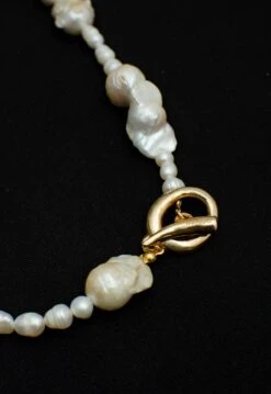 Unknown Iregular Baroque Pearl Necklace 11 Unknown Iregular Baroque Pearl Necklace -Mode Bijouterie Magasin DSC 2354 master