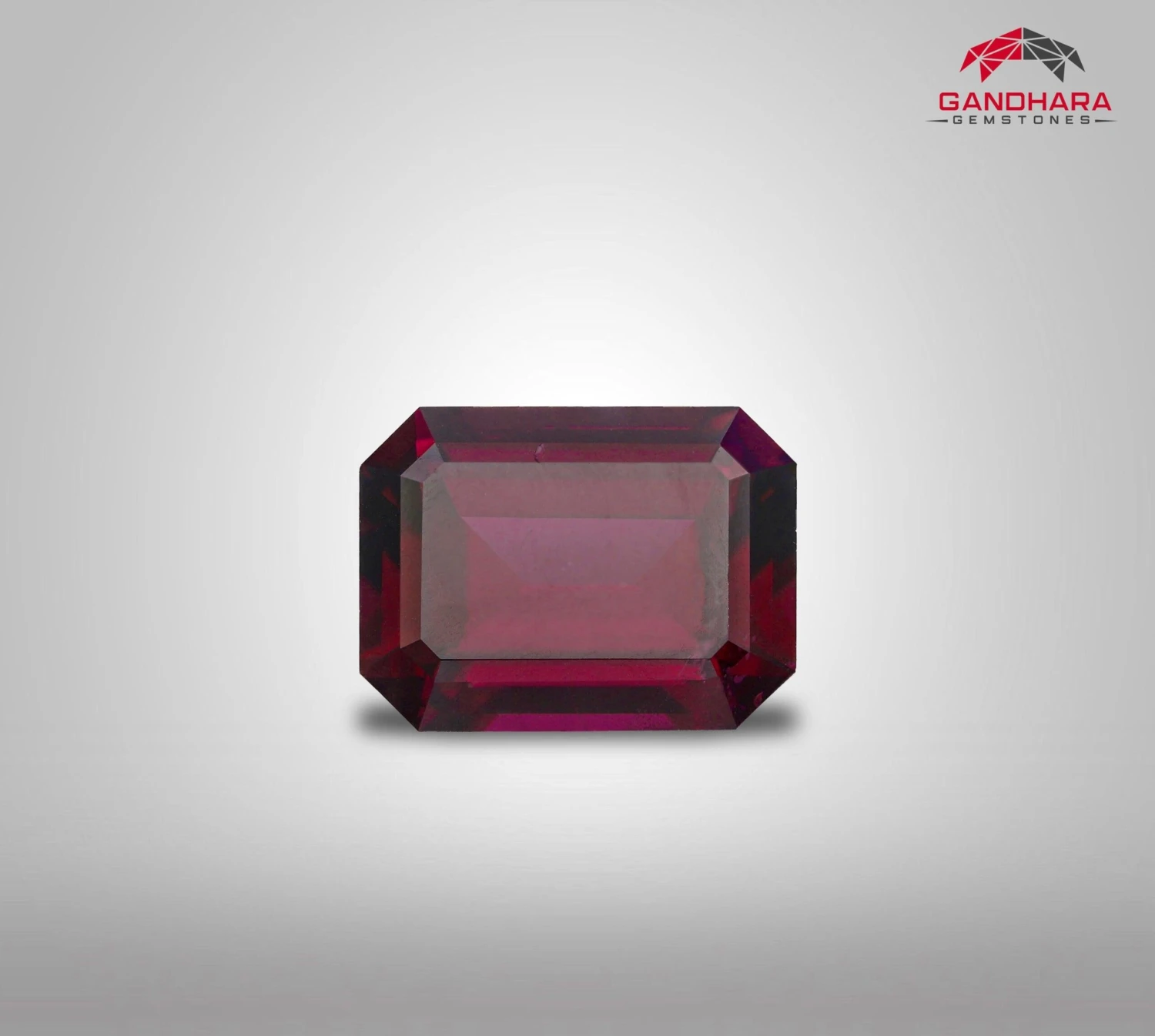 Dazzling Malawi Garnet Gemstone 4.95 Carats Garnet Gemstone Garnet Cuttingstone 4 Dazzling Malawi Garnet Gemstone 4.95 Carats Garnet Gemstone Garnet Cuttingstone – Image 2