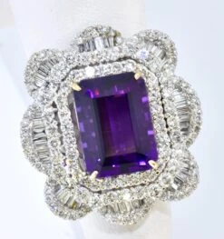 Unknown Impressive Contemporary White Diamond And Gem Amethyst Ring 24 Unknown Impressive Contemporary White Diamond And Gem Amethyst Ring -Mode Bijouterie Magasin E6CAF528 AC97 4CB6 8093 9710E6056065 1 201 a master