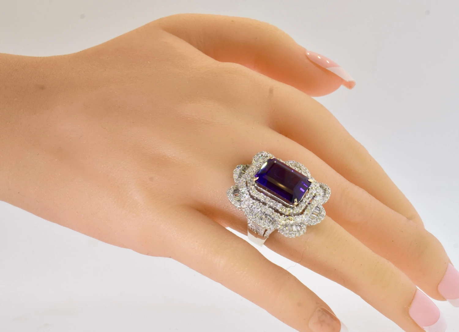 Unknown Impressive Contemporary White Diamond And Gem Amethyst Ring 5 Unknown Impressive Contemporary White Diamond And Gem Amethyst Ring – Image 3