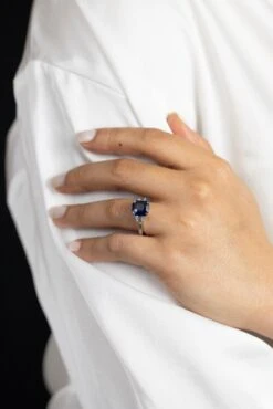 GIA Certified 3.73 Carats Emerald Cut Blue Sapphire Three-Stone Engagement Ring -Mode Bijouterie Magasin EM936S 1 master