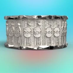 18k Gold Ring With Temple Of Persepolis Bas-Reliefs, Jāwīdān Warriors 30 18k Gold Ring With Temple Of Persepolis Bas-Reliefs, Jāwīdān Warriors -Mode Bijouterie Magasin FID 048 AN 5 master