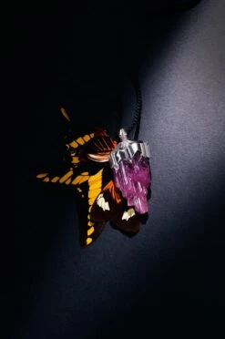 Large Rubellite Tourmaline Crysral Raw Silver Pendant 35 Large Rubellite Tourmaline Crysral Raw Silver Pendant -Mode Bijouterie Magasin Gabilo photo 4 master