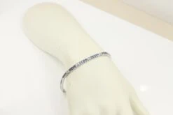 Unknown Sapphire And Diamond Tennis Bracelet 18 Karat White Gold -Mode Bijouterie Magasin IMG 0035 master