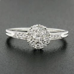 Vintage Tiffany & Co. Platinum Brilliant Diamond Cluster Petite Promise Ring -Mode Bijouterie Magasin IMG 0448 marked master