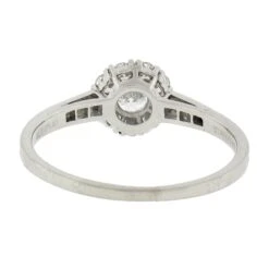 Vintage Tiffany & Co. Platinum Brilliant Diamond Cluster Petite Promise Ring -Mode Bijouterie Magasin IMG 0530 marked master