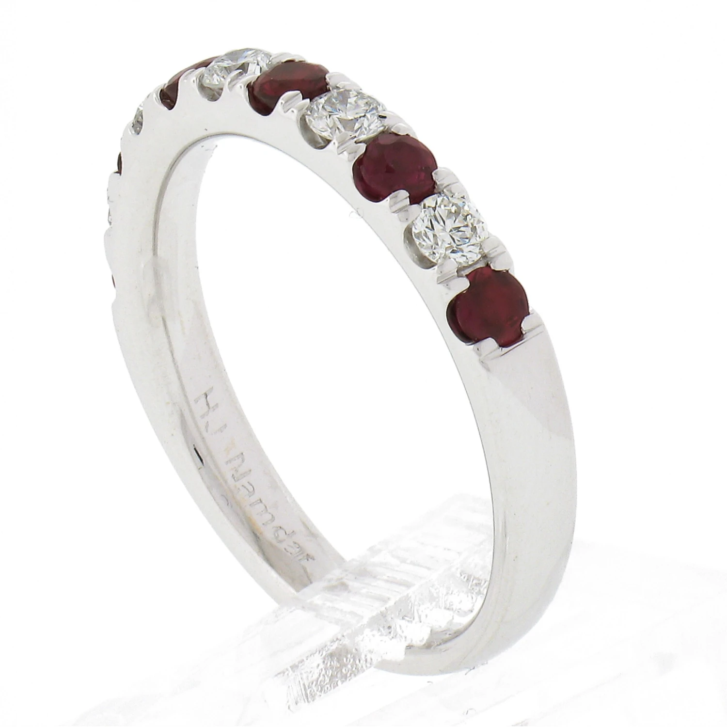 Unknown 14k Gold 0.80ct Alternating Round Brilliant Ruby & Diamond Prong Stack Band Ring 11 Unknown 14k Gold 0.80ct Alternating Round Brilliant Ruby & Diamond Prong Stack Band Ring – Image 9