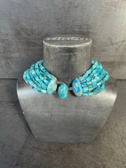 One-of-a-kind Necklace In Blue Apatite From The Danish Brand Monies -Mode Bijouterie Magasin IMG 1318 copy master