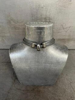 One-of-a-kind Necklace In Mixed Materials From The Danish Brand Monies -Mode Bijouterie Magasin IMG 1340 copy master