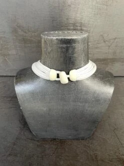 One-of-a-kind Necklace In Amethyst And Leather From The Danish Brand Monies -Mode Bijouterie Magasin IMG 1343 copy master