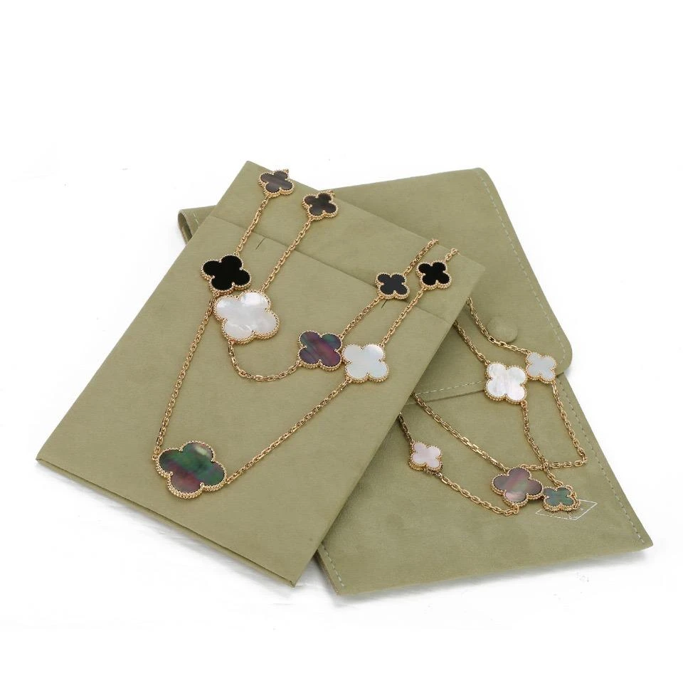 Van Cleef & Arpels Magic Alhambra 16 Motifs Onyx And Mother-of-pearl Long Neckla 4 Van Cleef & Arpels Magic Alhambra 16 Motifs Onyx And Mother-of-pearl Long Neckla – Image 2