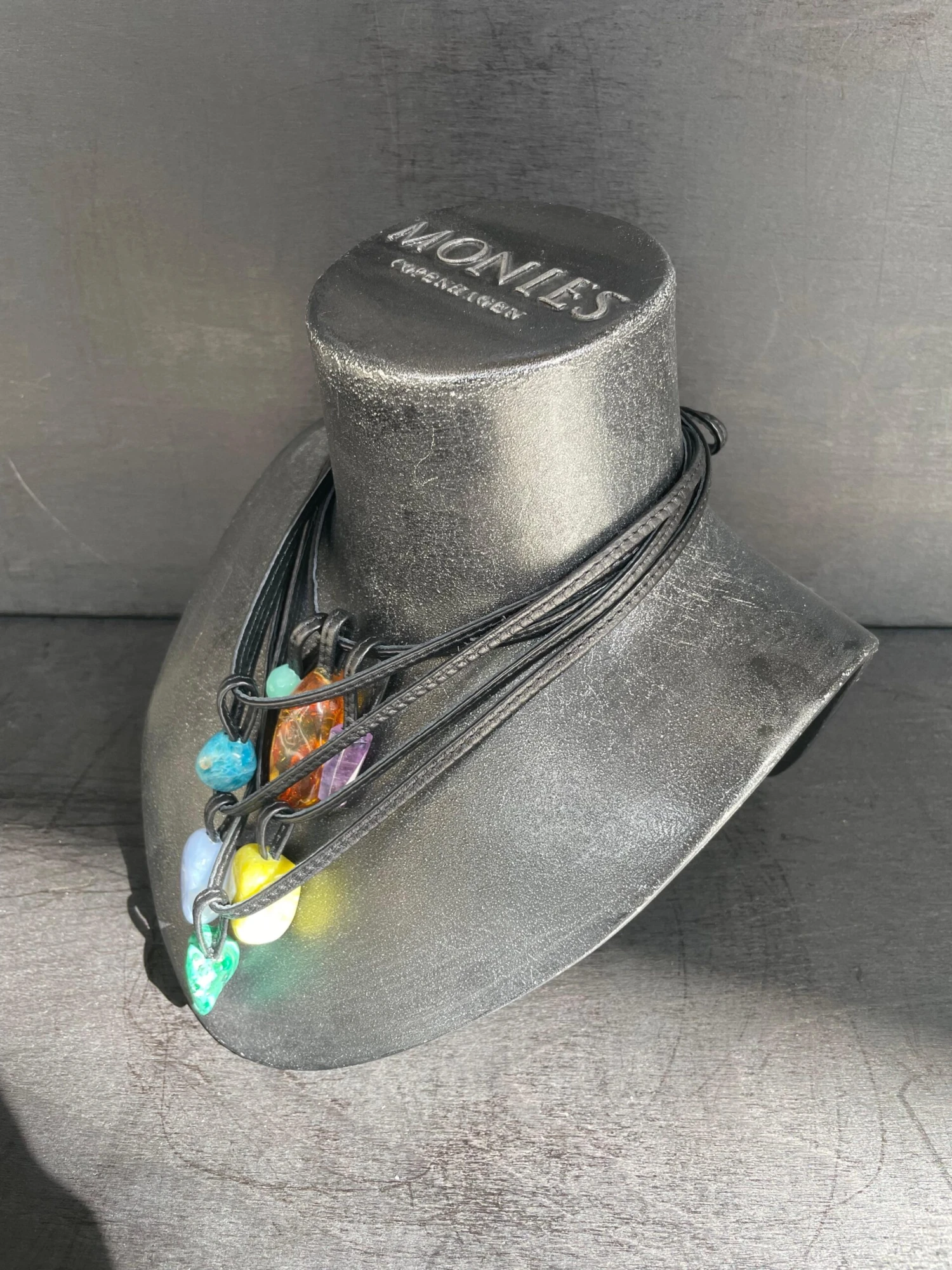 One-of-a-kind Necklace In Mixed Materials From The Danish Brand 5 One-of-a-kind Necklace In Mixed Materials From The Danish Brand – Image 3