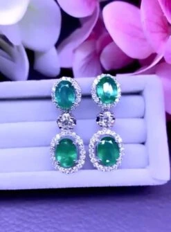 Amazing 8.17 Carats Of Zambia Emeralds And Diamonds On Earrings -Mode Bijouterie Magasin IMG 1417 master