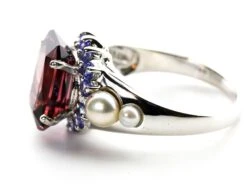 AJD Elegant 7.2 Ct Brilliant Red Zircon, Sapphire, Pearl Sterling Cocktail Ring -Mode Bijouterie Magasin IMG 1439 master