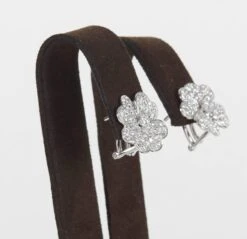 Diamond Gold Flower Earrings 10 Diamond Gold Flower Earrings -Mode Bijouterie Magasin IMG 1536 master