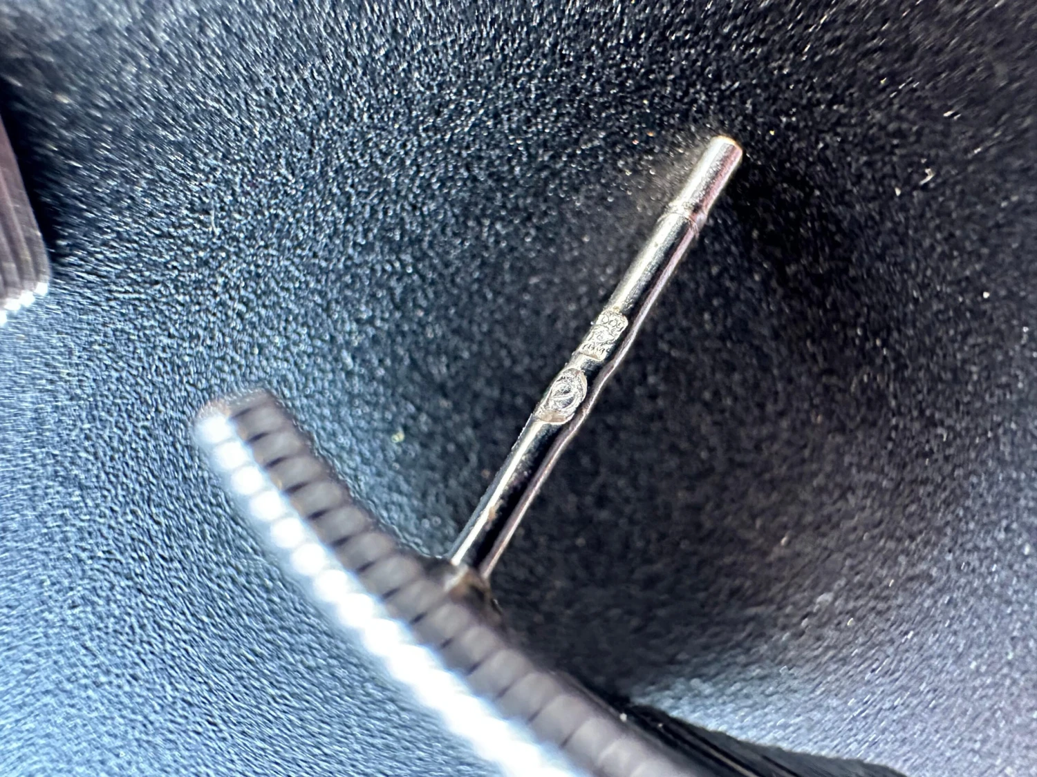 Rosior White Gold Drop Earrings 8 Rosior White Gold Drop Earrings – Image 6