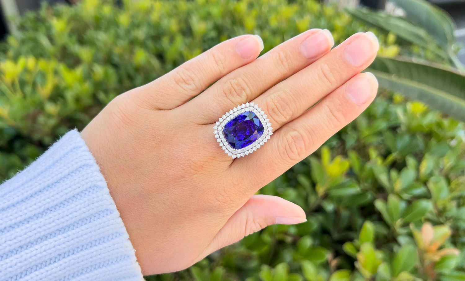 Unknown Tanzanite Ring 18.24 Carat With Double Diamond Halo 1.56 Carats Total 18k Gold 4 Unknown Tanzanite Ring 18.24 Carat With Double Diamond Halo 1.56 Carats Total 18k Gold – Image 2