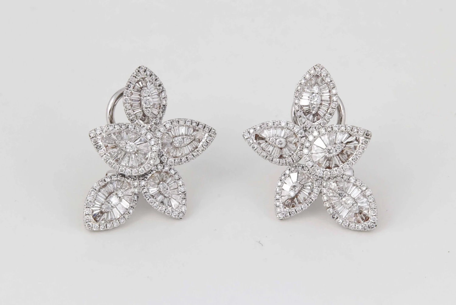 Stunning Baguette And Round Diamond Gold Cluster Earrings 5 Stunning Baguette And Round Diamond Gold Cluster Earrings – Image 3