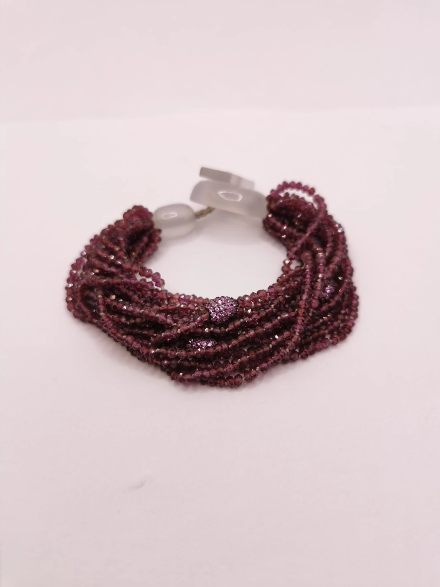 Unknown Rhodolite Garnet And Pink Sapphires Multi Strand Bakelite Bead Bracelet 4 Unknown Rhodolite Garnet And Pink Sapphires Multi Strand Bakelite Bead Bracelet – Image 2