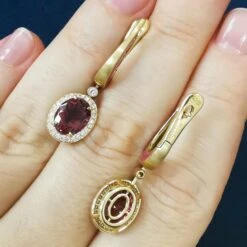 Pink Tourmaline Diamonds Enamel 18 Karat Yellow Gold New Classic Earrings 19 Pink Tourmaline Diamonds Enamel 18 Karat Yellow Gold New Classic Earrings -Mode Bijouterie Magasin IMG 20230529 094156 master