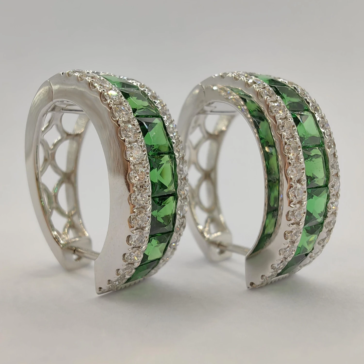 2.6 Carat Deep Green Tsavorite Diamond Huggie Hoop Earrings In 18k White Gold 6 2.6 Carat Deep Green Tsavorite Diamond Huggie Hoop Earrings In 18k White Gold – Image 4