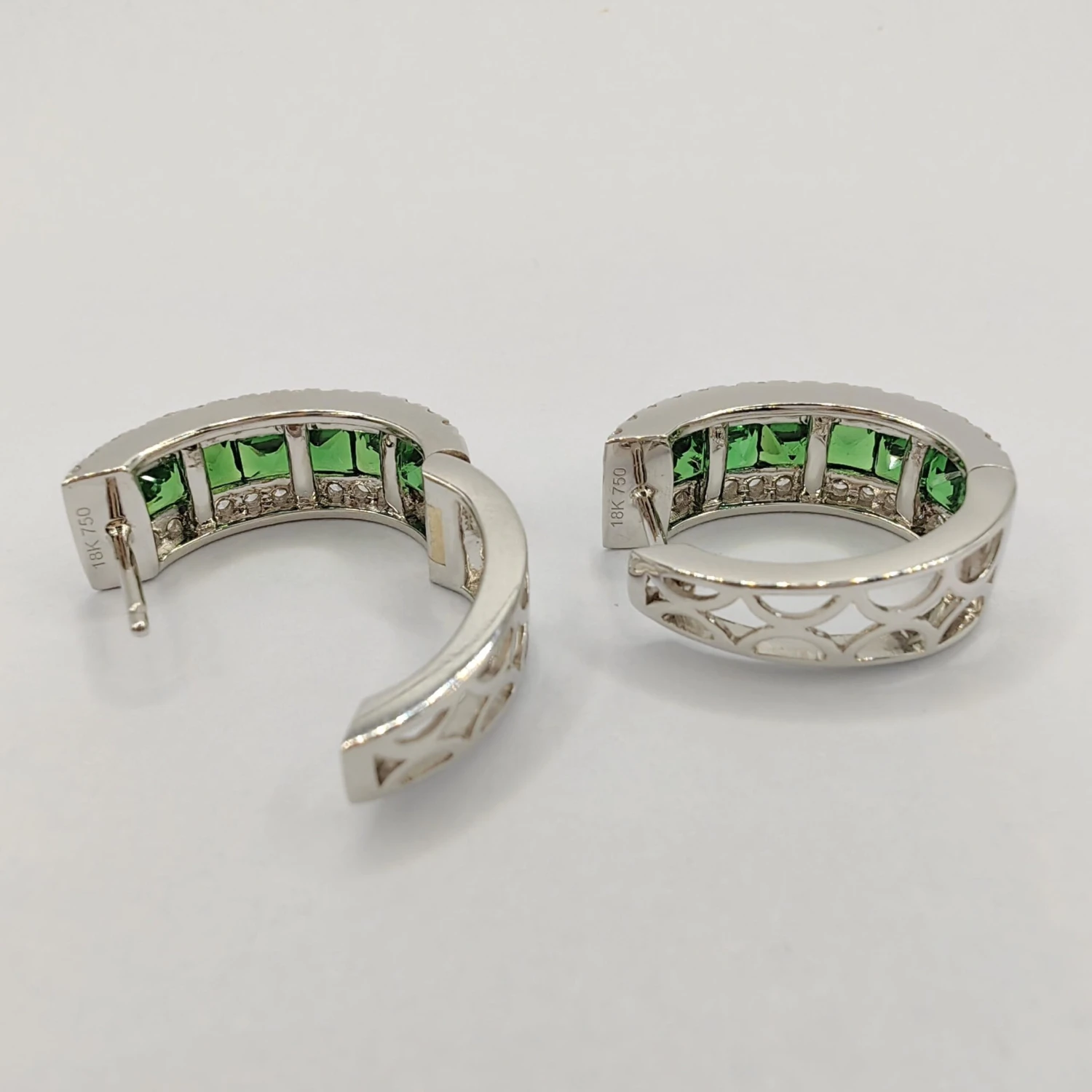 2.6 Carat Deep Green Tsavorite Diamond Huggie Hoop Earrings In 18k White Gold 8 2.6 Carat Deep Green Tsavorite Diamond Huggie Hoop Earrings In 18k White Gold – Image 6