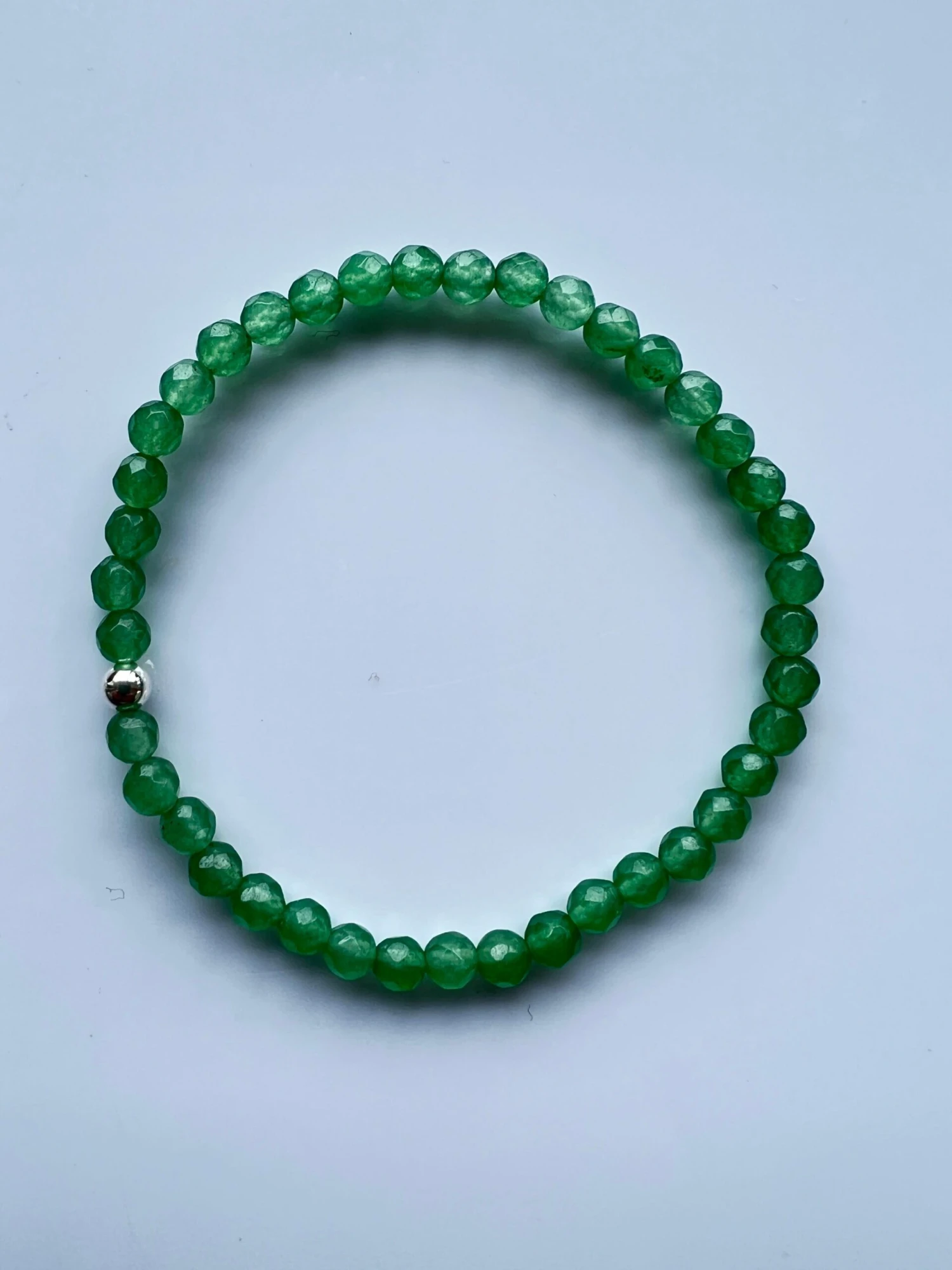 Green Heart Chakra Beaded Bracelet Natural Semi Precious Gem Silver 4 Green Heart Chakra Beaded Bracelet Natural Semi Precious Gem Silver – Image 2