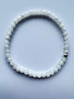 Moonstone Crown Chakra Beaded Bracelet Natural Semi Precious Gem Silver 11 Moonstone Crown Chakra Beaded Bracelet Natural Semi Precious Gem Silver -Mode Bijouterie Magasin IMG 2849 master