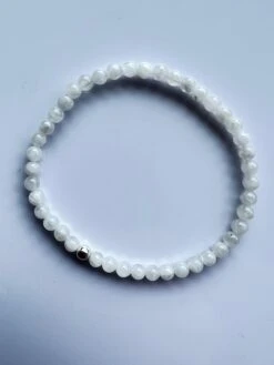 Moonstone Crown Chakra Beaded Bracelet Natural Semi Precious Gem Silver 14 Moonstone Crown Chakra Beaded Bracelet Natural Semi Precious Gem Silver -Mode Bijouterie Magasin IMG 2852 master