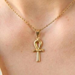 Unknown Modern 18 Karat Yellow Gold Egyptian Cross Pendant -Mode Bijouterie Magasin IMG 2921 master