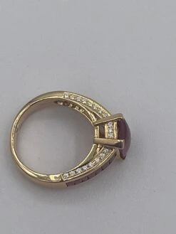 Unknown 2.95 Carat Ruby Ring 0.23 Carat Diamond 18 Karat Gold 17 Unknown 2.95 Carat Ruby Ring 0.23 Carat Diamond 18 Karat Gold -Mode Bijouterie Magasin IMG 2933 master