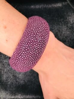 Unknown Purple Galuchat Cuff Bracelet -Mode Bijouterie Magasin IMG 2952 master