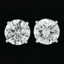 NEW Platinum 3.06ctw GIA Round Brilliant Diamond Martini 4 Prong Stud Earrings 11 NEW Platinum 3.06ctw GIA Round Brilliant Diamond Martini 4 Prong Stud Earrings -Mode Bijouterie Magasin IMG 3050 marked master