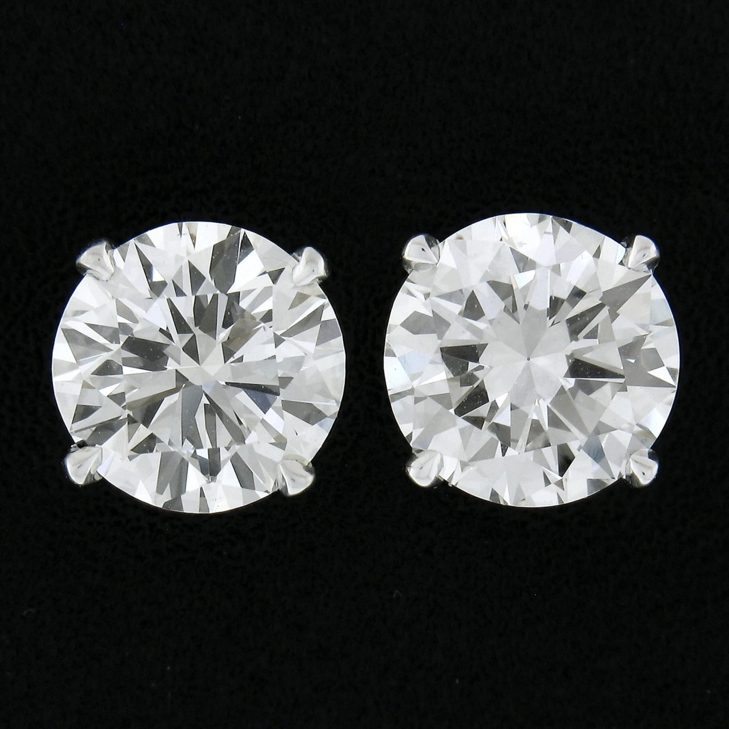 NEW Platinum 3.06ctw GIA Round Brilliant Diamond Martini 4 Prong Stud Earrings 6 NEW Platinum 3.06ctw GIA Round Brilliant Diamond Martini 4 Prong Stud Earrings – Image 4