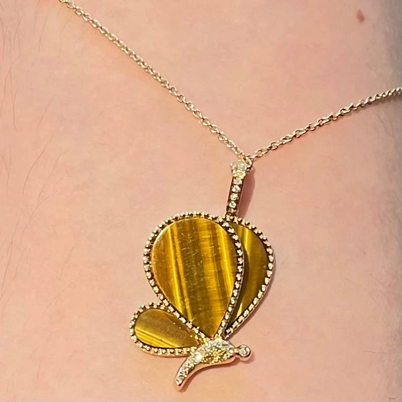 Butterfly Tiger Eye Stone 18k Rose Gold Diamond Necklace 8 Butterfly Tiger Eye Stone 18k Rose Gold Diamond Necklace – Image 6