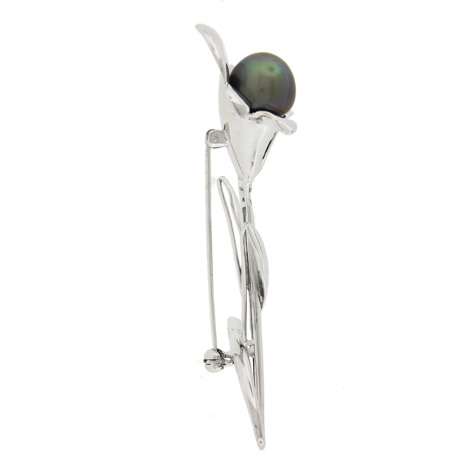 Unknown 14k White Gold Tahitian Pearl & Pave Diamond Detailed Flower Brooch Pin 8 Unknown 14k White Gold Tahitian Pearl & Pave Diamond Detailed Flower Brooch Pin – Image 6