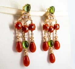 Mediterranean Red Coral White Diamond Green Tourmaline Yellow Gold Drop Earrings 20 Mediterranean Red Coral White Diamond Green Tourmaline Yellow Gold Drop Earrings -Mode Bijouterie Magasin IMG 3580 master
