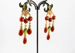 Mediterranean Red Coral White Diamond Green Tourmaline Yellow Gold Drop Earrings 27 Mediterranean Red Coral White Diamond Green Tourmaline Yellow Gold Drop Earrings -Mode Bijouterie Magasin IMG 3592 master