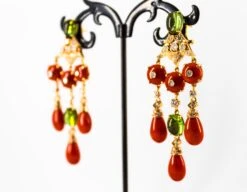Mediterranean Red Coral White Diamond Green Tourmaline Yellow Gold Drop Earrings 30 Mediterranean Red Coral White Diamond Green Tourmaline Yellow Gold Drop Earrings -Mode Bijouterie Magasin IMG 3596 master